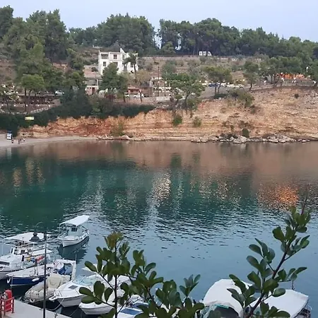 Zaki's House * Alónnisos